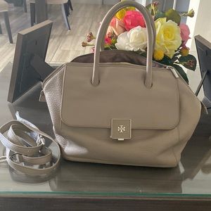 Tory Burch handbag gray- tan great condition No scratches.